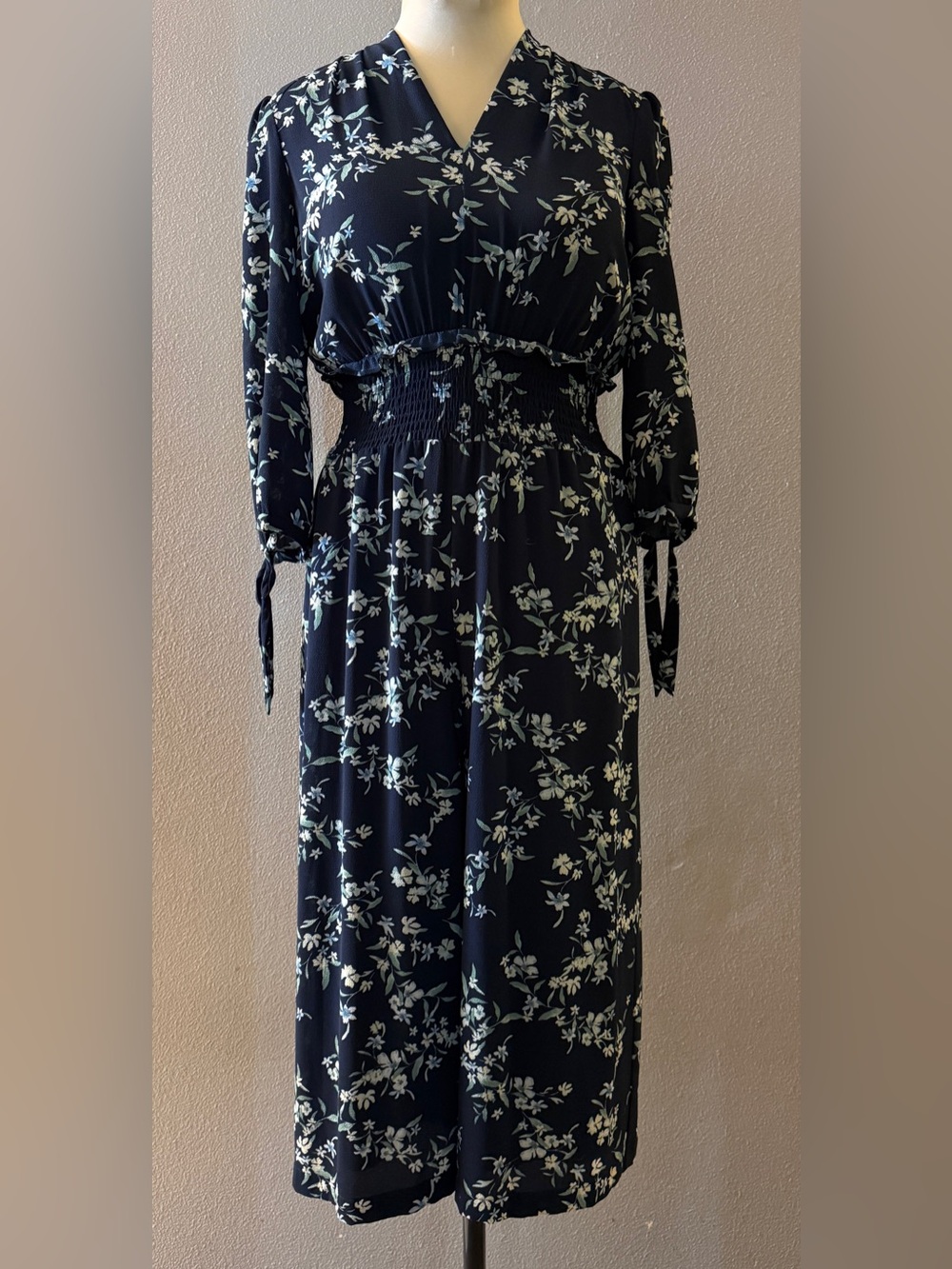 Lauren Ralph Lauren Navy Floral Smocked Waist Jumpsuit Size 12P